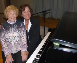 Julie Gold performs in concert at Congregation M’kor Shalom