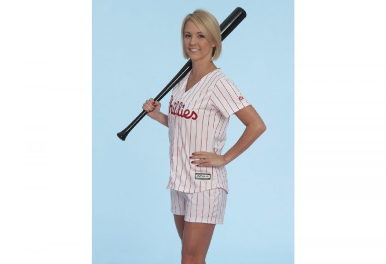 Haddonfield native Sarah Barrett enjoys job as Phillies ballgirl