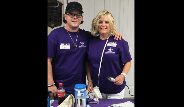 Mother-son team gives back with haircuts