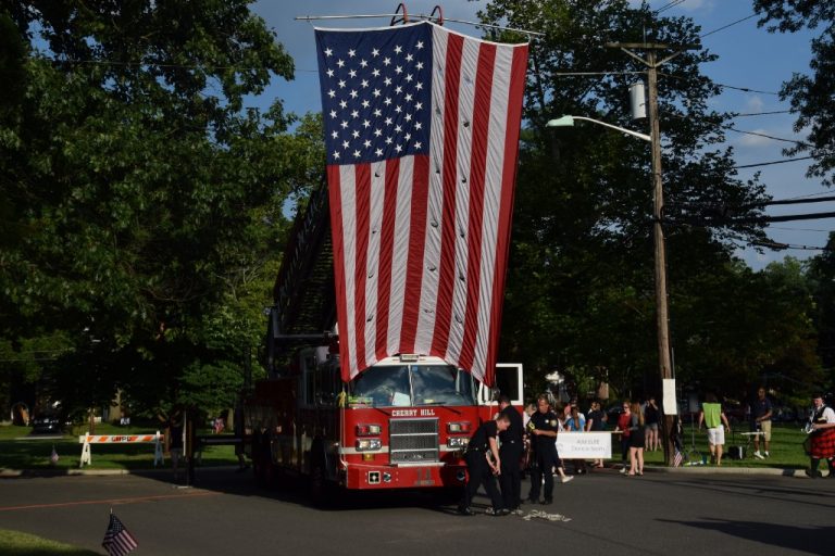 Residents celebrate Independence Day in Erlton