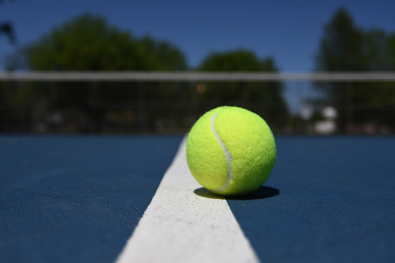 Eastern boys tennis team defeats Seneca