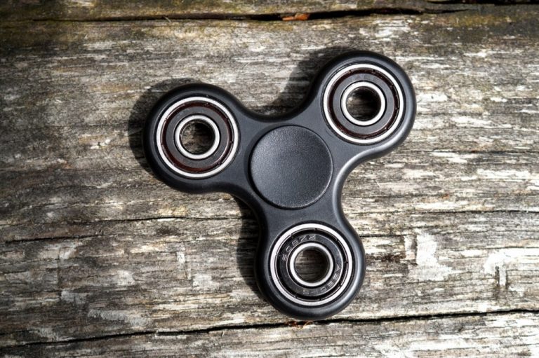 Fidget Spinner Craft Day at Cinnaminson Public Library