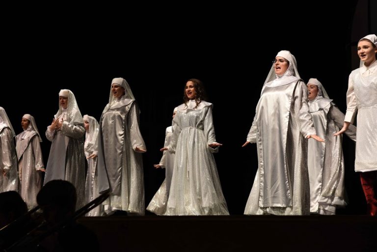 Renagade Report: One Terrific Sister Act