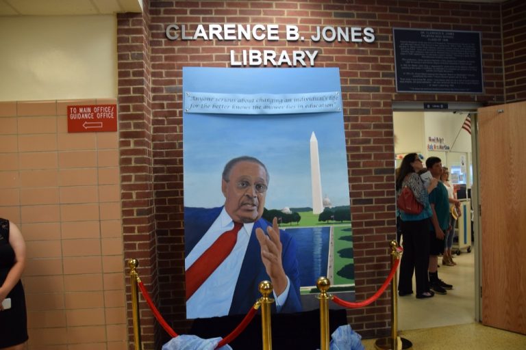 Weekly Roundup: Jones dedication, roundtable top this week’s stories