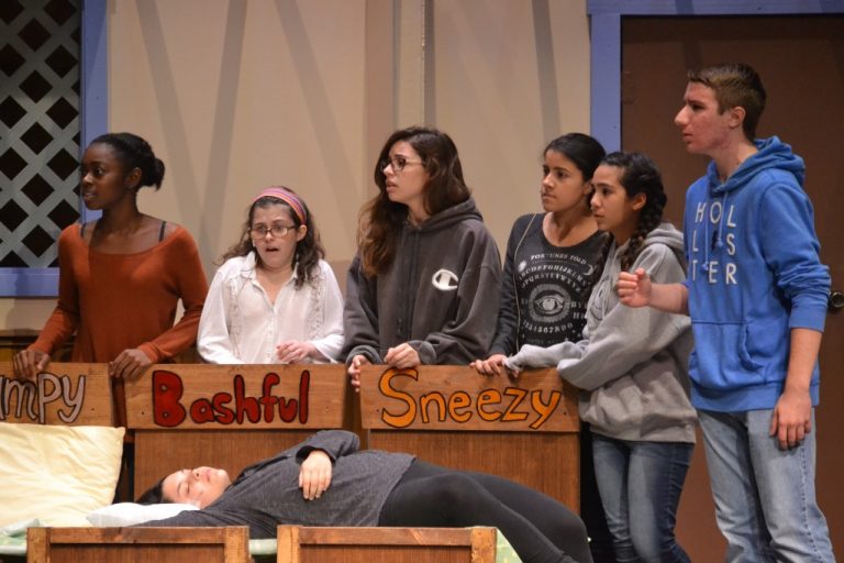 Lenape High School set to debut ‘Snow White and the Seven Dwarfs’ on Nov. 16