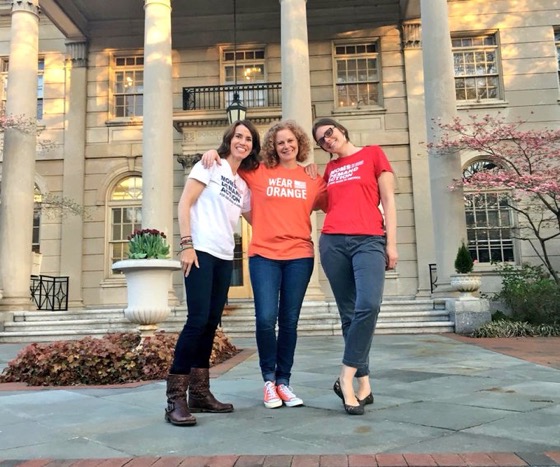 Local chapter of anti-gun-violence group urges public to wear orange