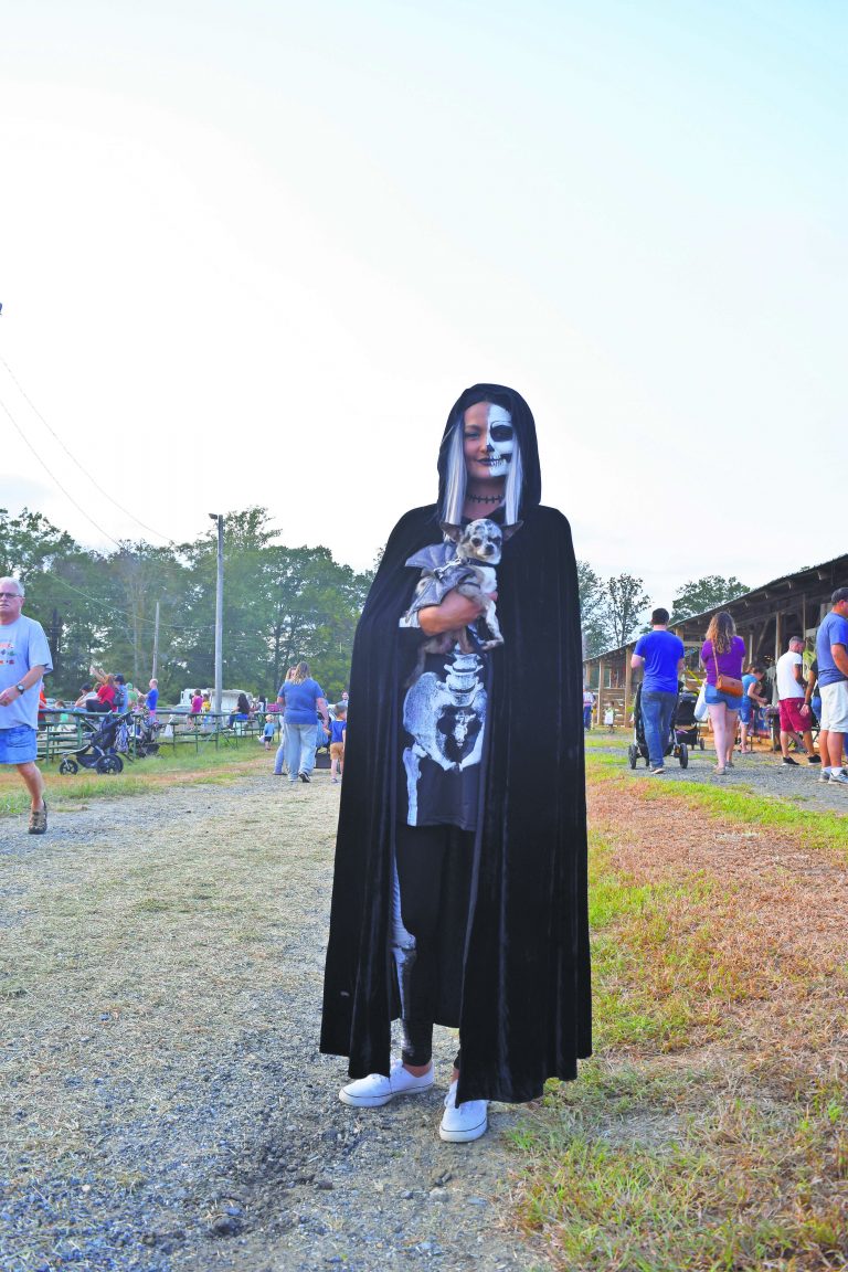 Hayrides, snakes and trick-or-treating: photos from the 4-H Fall Festival