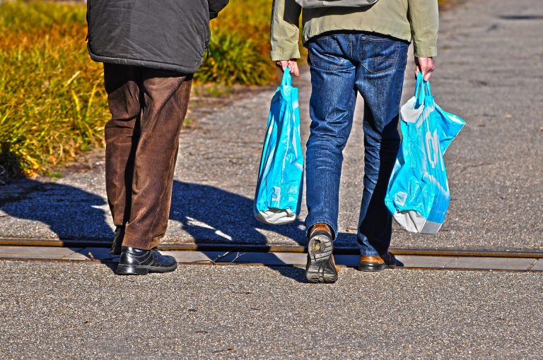 Harrison Committee discusses ban on plastic bags