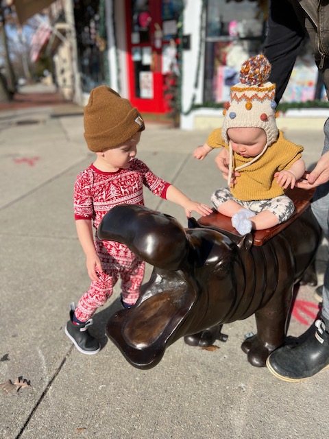 New hippo sculpture arrives in Haddonfield