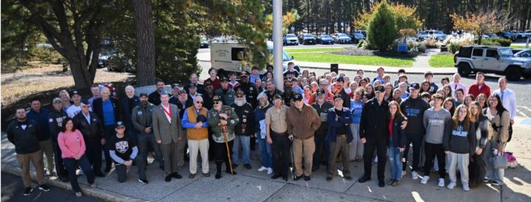 Making history come to life: Shawnee  High welcomes vets